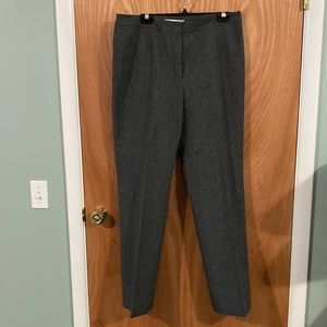 Jones studio size 12 gray/black pants.